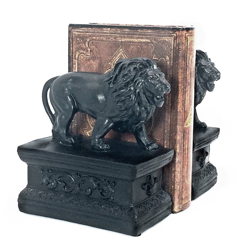 Bellaa 23453 Decorative Bookends Lion Book Ends Vintage Antiques Majestic Library Nonskid Shelves Support 7 Inch - Image 5